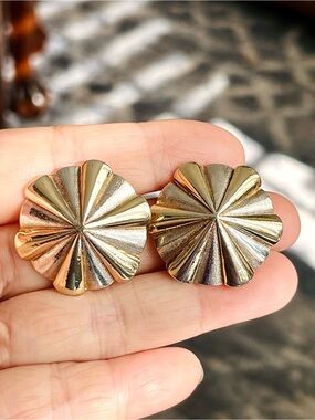 Vintage Gold-Tone Pleated Fan Clip-On Earrings - Statement & Geometric